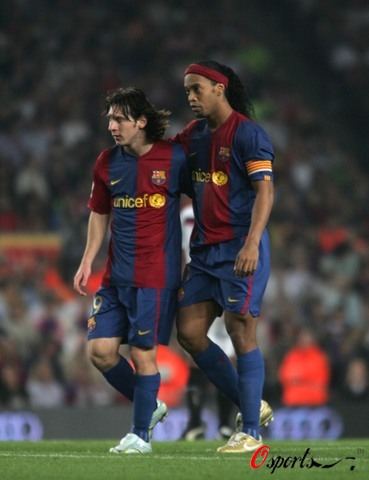 国际社会需 国际社会需