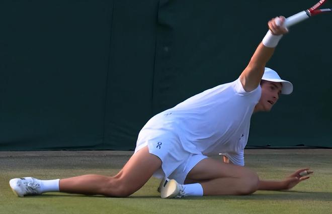 丹斯补射破 丹斯补射破